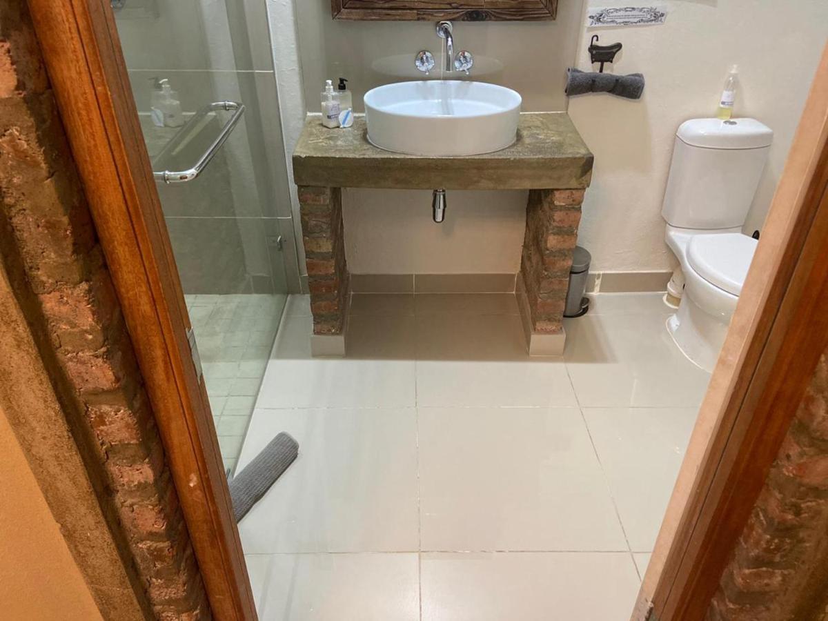 Cape Karoo Guesthouse Beaufort West Bagian luar foto