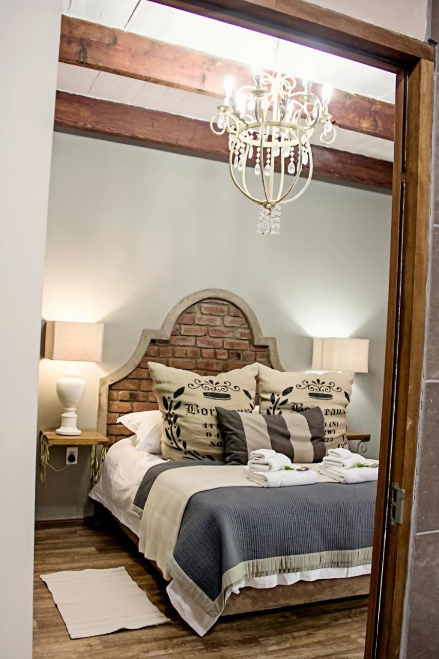 Cape Karoo Guesthouse Beaufort West Bagian luar foto